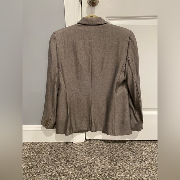 Armani Collezioni Vintage Woman’s Jacket - Picture 3 of 5